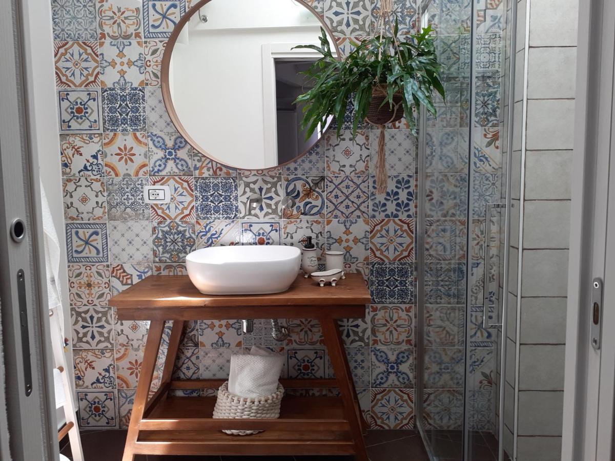 Borgo Fontana B&B Bari Bagian luar foto