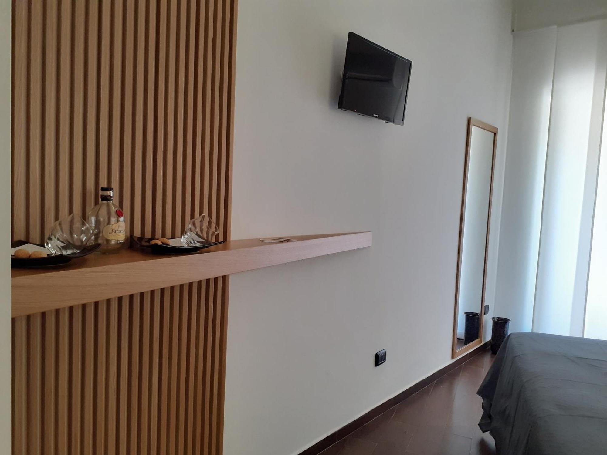 Borgo Fontana B&B Bari Bagian luar foto