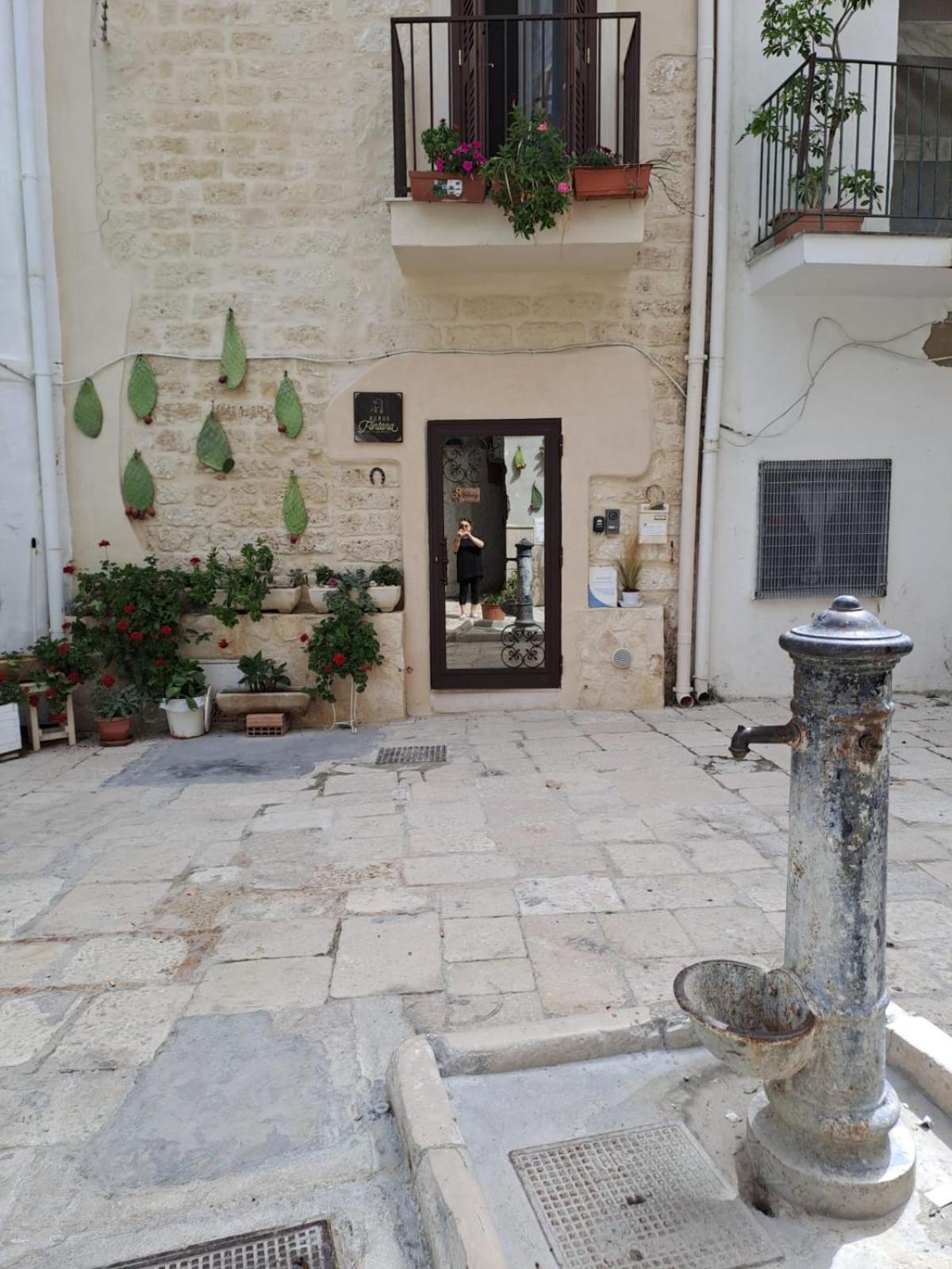 Borgo Fontana B&B Bari Bagian luar foto