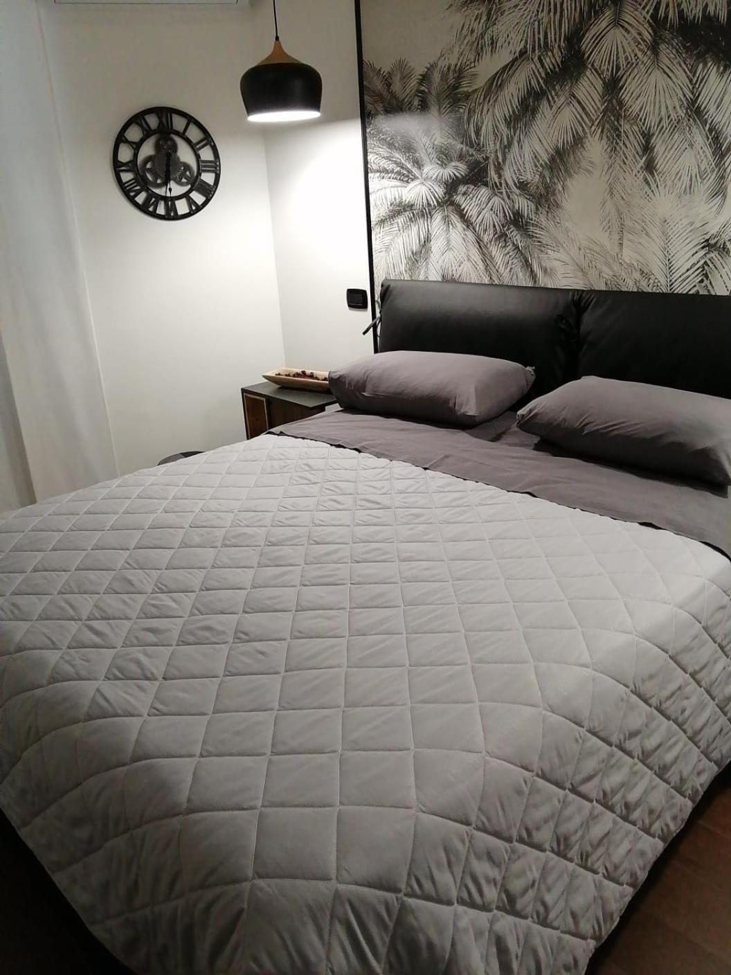 Borgo Fontana B&B Bari Bagian luar foto